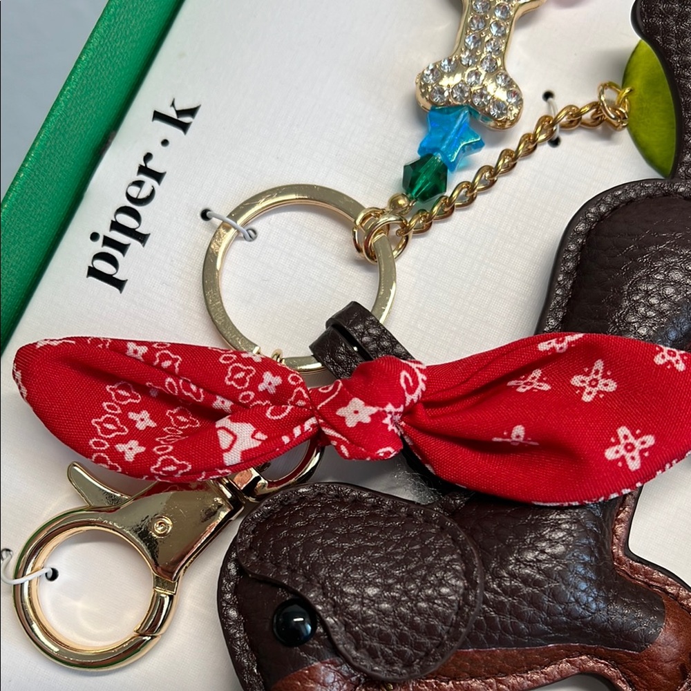 Piper K Dachshund Doggo Bag Charm 🎾🐾🦴 - Picture 4 of 9
